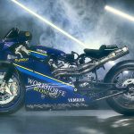 Une XSR700 hommage aux Gauloises FZR750